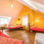 Arndt Garni Отель 3*