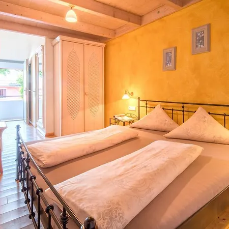 Отель Arndt Garni