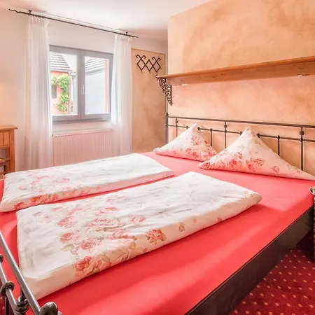 Arndt Garni Отель Руст